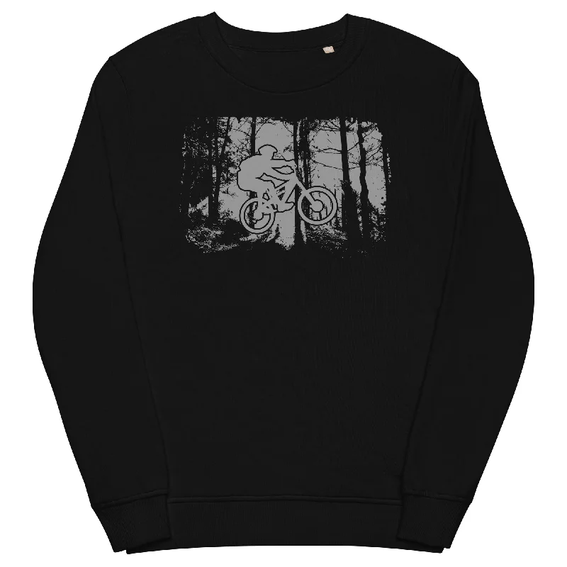 Mountainbiken im Wald - (M) - Unisex Premium Organic Sweatshirt.Hoodie with Cropped Fit Short Trendy Hoodie with Cropped Fit Short Trendy