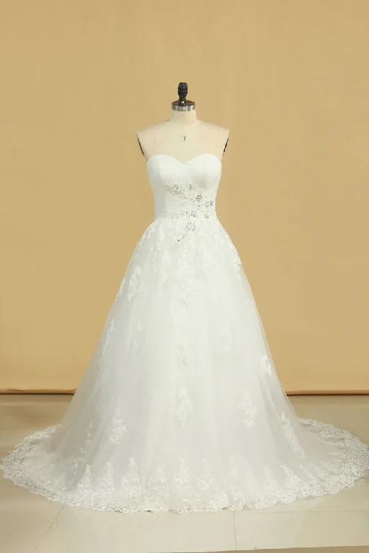 Plus Size Wedding Dresses A-Line Sweetheart Court Train Tulle Applique Covered Button Tunics Top rated